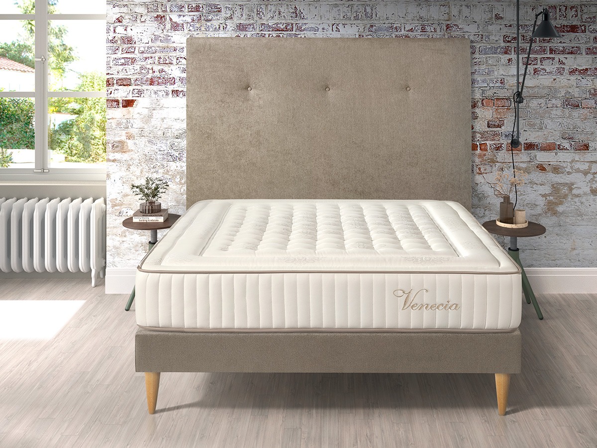 sleep-planet-colchones-venecia-2.jpg